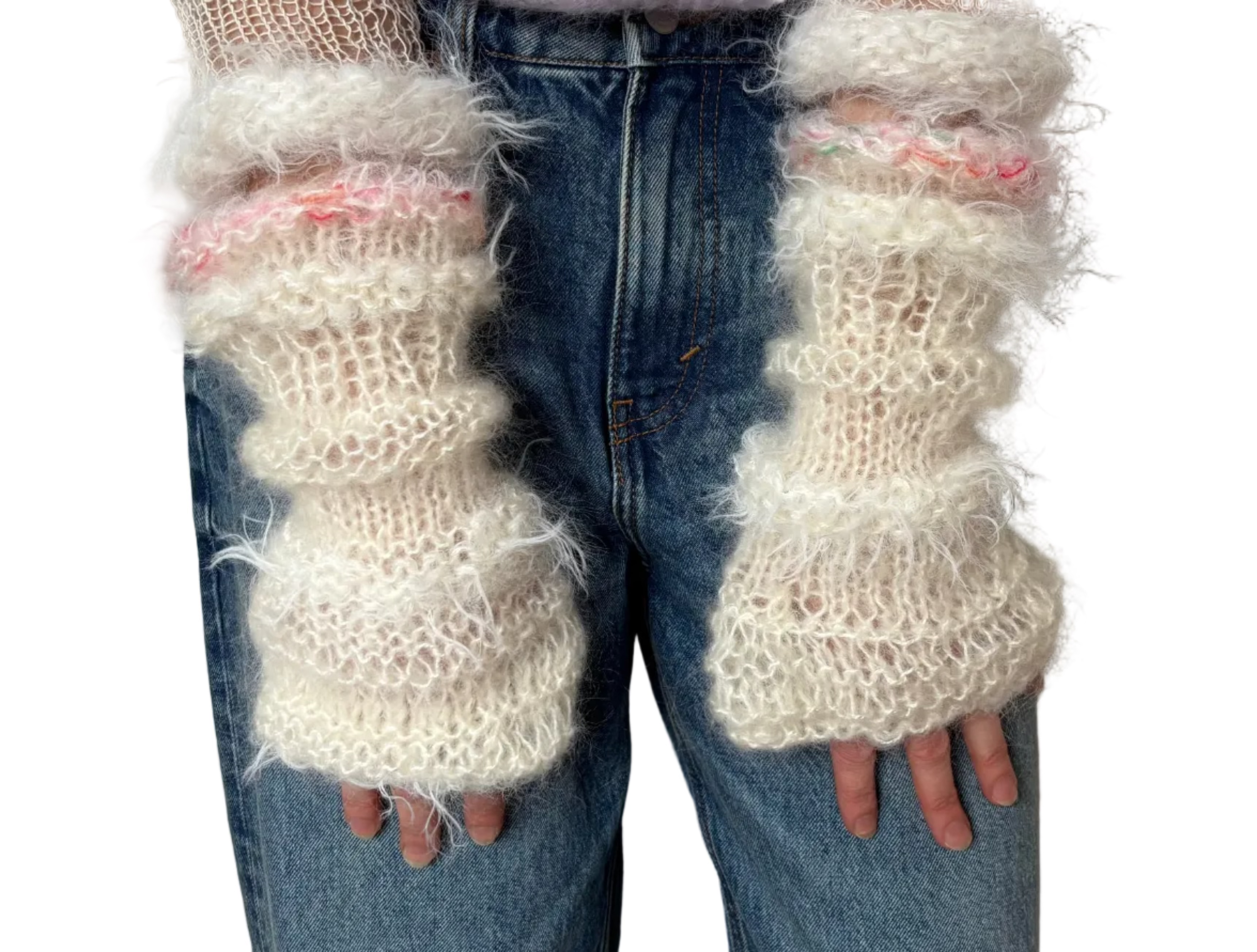 Nr002-Dreamy fluffy half mittens