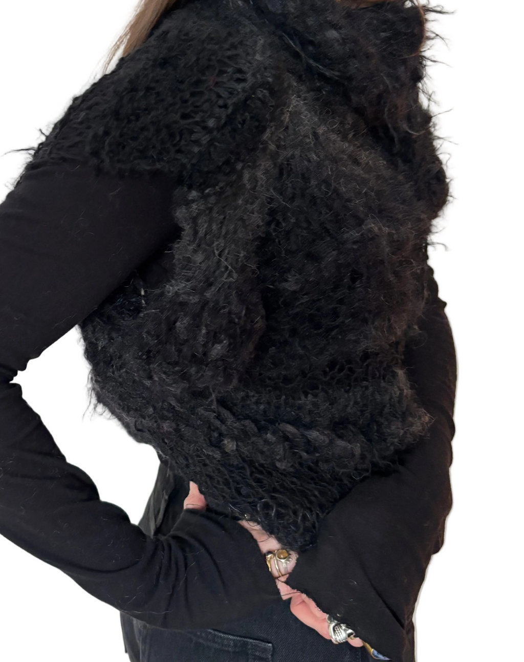 Nr005-Fluffy airy no-sleeves sweater