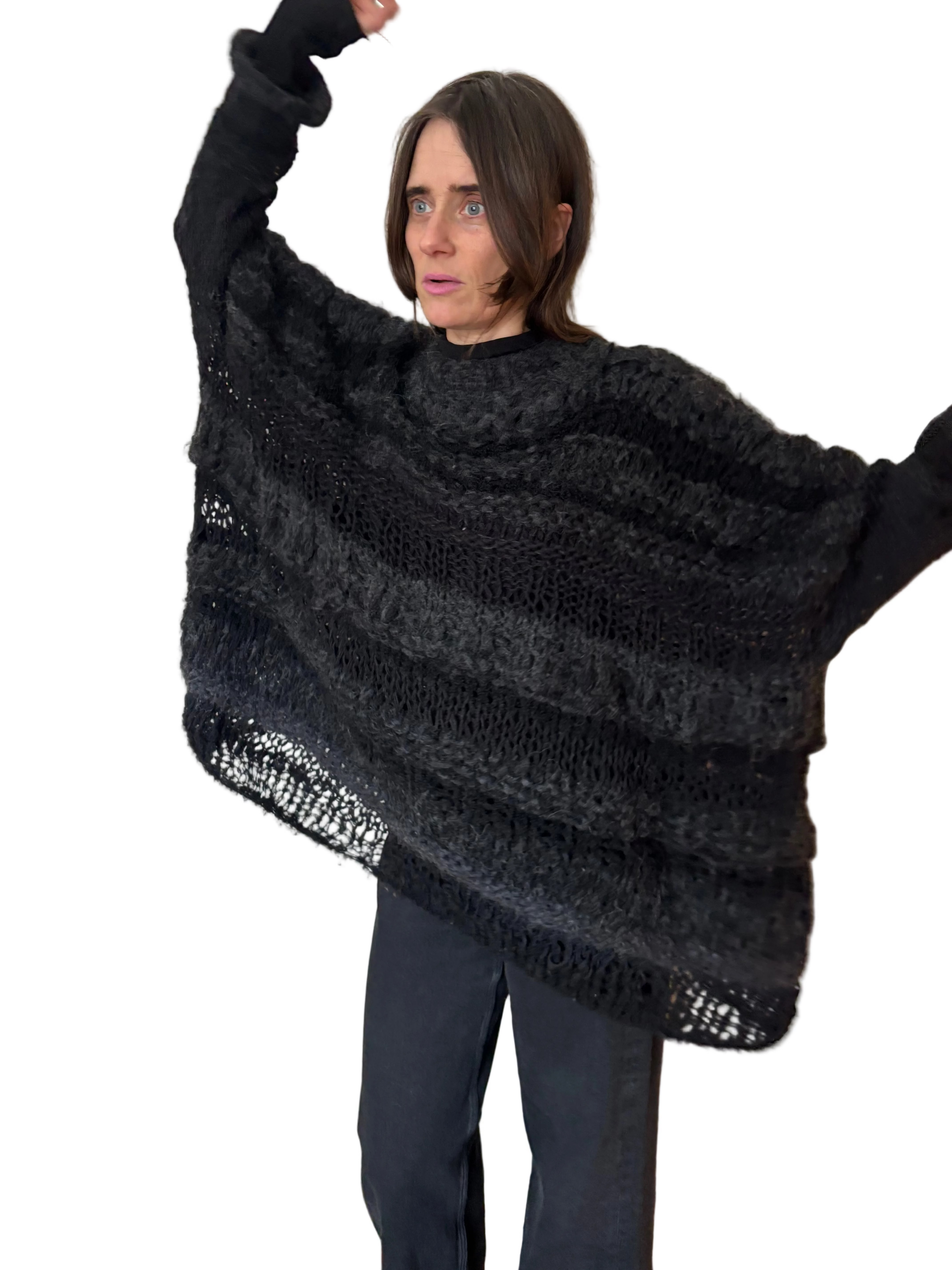 Nr011-Oversized airy black fluff sweater